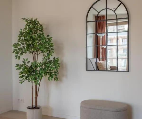 Modern With Private Terrace And Parking Appartement