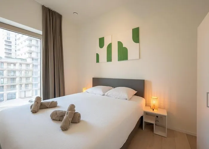 Daire Modern With Private Terrace And Parking *